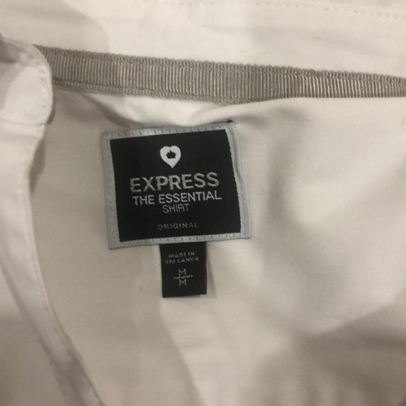 White Long Sleeve Button Down Express Shirt With Metal Detailing - Picture 2 of 3